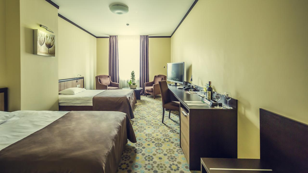 Park-Hotel Golosievo Kiev Eksteriør billede