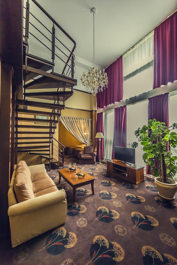 Park-Hotel Golosievo Kiev Eksteriør billede