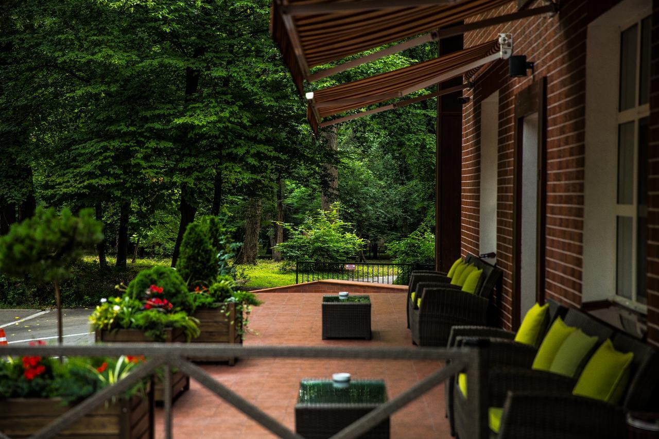 Park-Hotel Golosievo Kiev Eksteriør billede